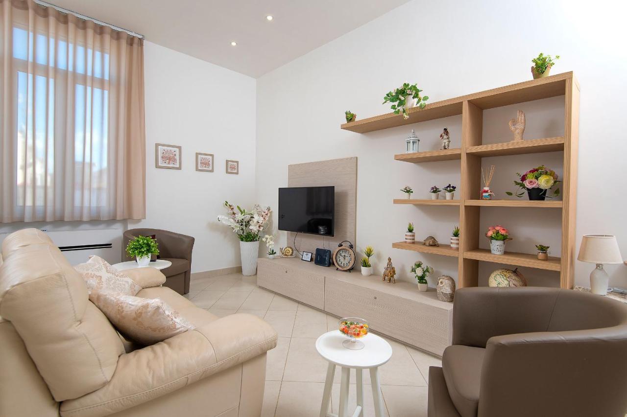 La Preziosa Apartment Duomo 나폴리 외부 사진