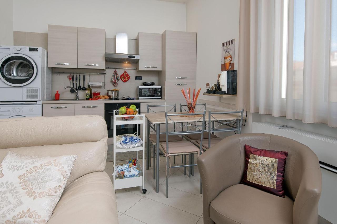 La Preziosa Apartment Duomo 나폴리 외부 사진